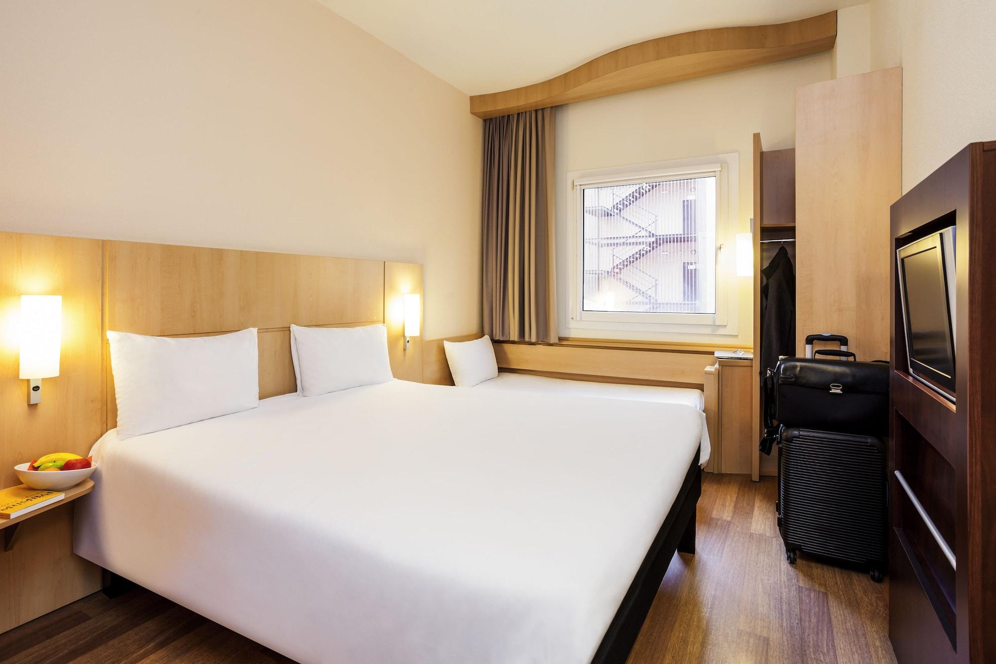Hotel Ibis ブラガ エクステリア 写真